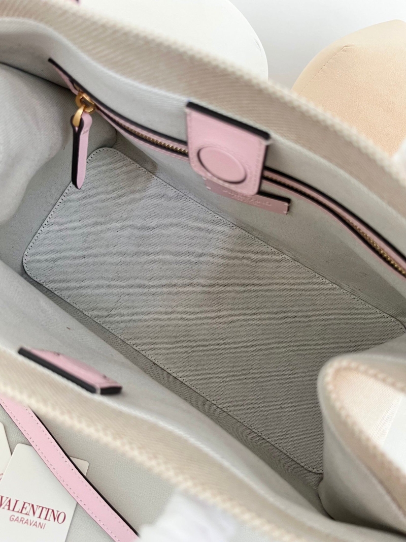 Va1e*ntin0 top handle bag